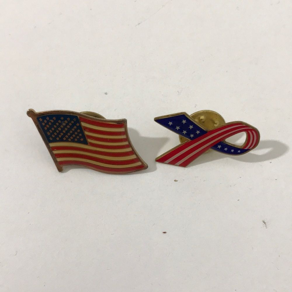 Vintage American Flag Lapel Pins